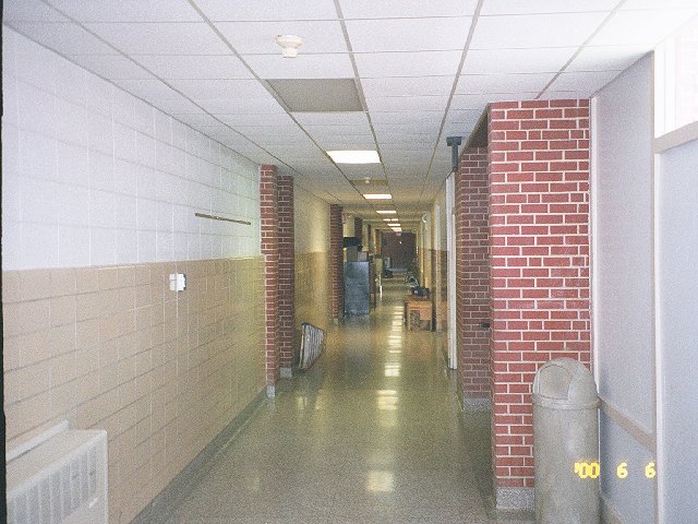 Gowrie-Prairie Junior High Hallway